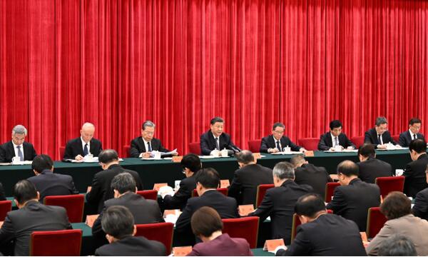 中共中央举行纪念毛泽东同志诞辰130周年座谈会 习近平发表重要讲话2